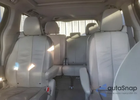 2012 Toyota Sienna Xle из США, поврежденный, VIN 5TDDK3DC2CS040177